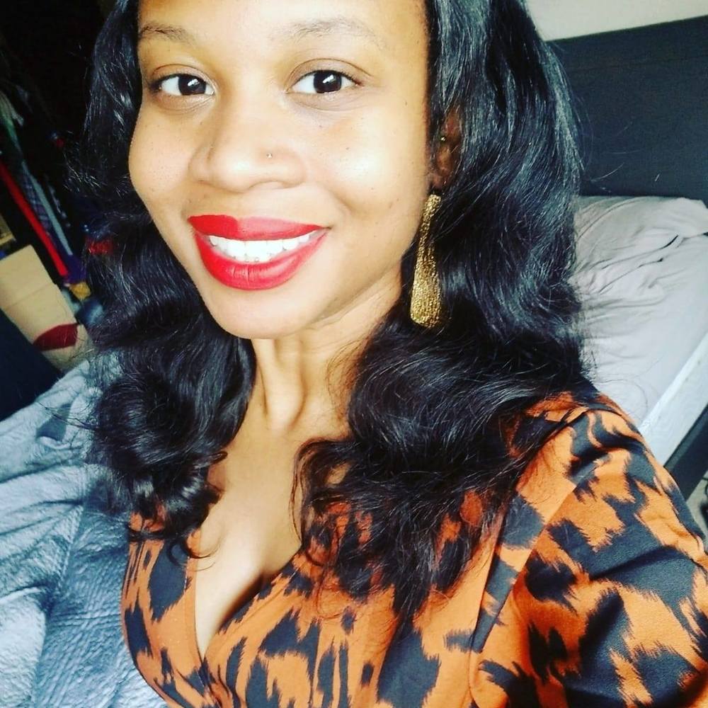 Meet your Posher, Lachelle